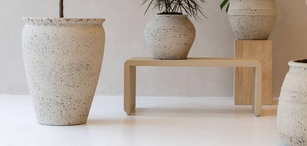 ensemble de pots en pierre sable